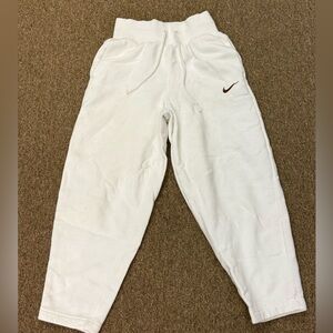 Nike Youth Xs Barrel Leg Sweatpants White